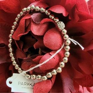 NWT Silver Mars Stretch Bracelet from 𝐏𝐀𝐑𝐊𝐋𝐀𝐍𝐄